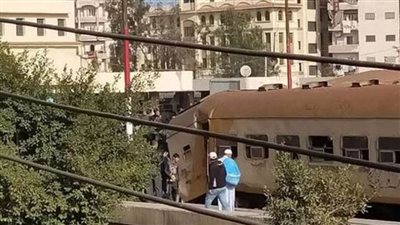 السكك الحديدية: إصابة 5 ركاب بقطار المنصورة بعد اصطدامه بنهاية السكة