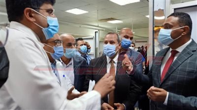 محافظ الدقهلية يتفقد مصابي حادث محطة قطارات المنصورة