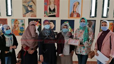 قومي المرأة بالمنيا يختتم ورشة للتدريب على المشغولات اليدوية  