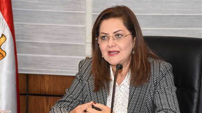 وزيرة التخطيط تزور الأكاديمية الوطنية للتدريب  