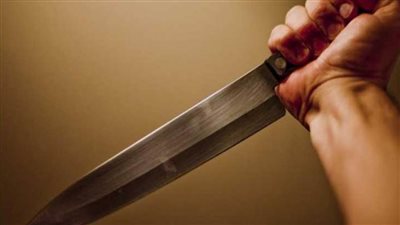 مهتز نفسياً يطعن 3 مواطنين داخل سوق بنجع حمادي 