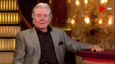 حسين فهمي يكشف سبب غيابه عن مهرجان القاهرة السينمائي