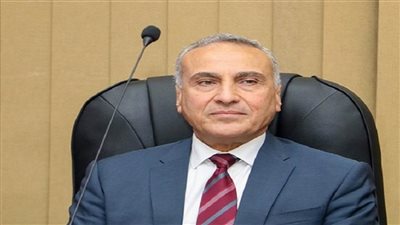 «اتحاد المصرفيين» يمنح «جمال نجم» جائزة أفضل أداء لنائب محافظ بنك مركزي عربي