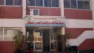 مياه أسيوط: إنهاء أعمال تطهير 25 مروق بـ 10 محطات مرشحة كبرى