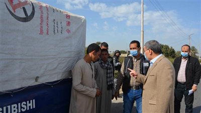 محافظ المنيا يوجه المرور بسحب رخصة سيارة أجرة لعدم ارتداء قائدها الكمامة