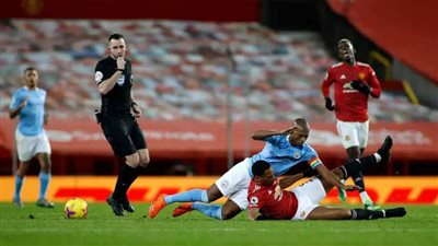 ديربي مانشستر ينتهي بالتعادل السلبي بين اليونايتد والسيتي
