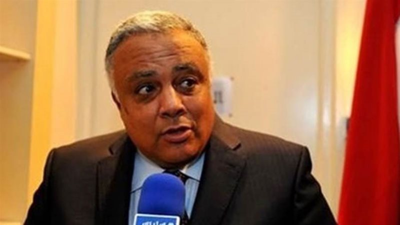 السفير الدكتور أحمد