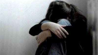  الجدة باعت شرف حفيدتها 