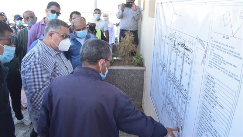 اثناء الافتتاح