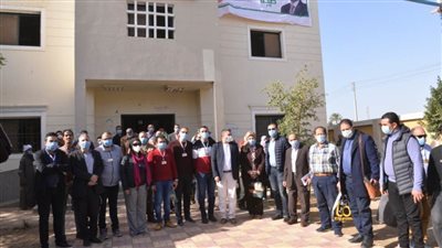 جامعة أسيوط: توقيع الكشف الطبي على أكثر من 876 مريضا وألفي خدمة بيطرية