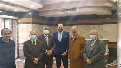 اتحاد نقابات المهن الطبية يبحث شراء مستشفى لأعضائه بالدقهلية.. صور