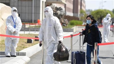 طوكيو تسجل أكثر من 800 إصابة جديدة بفيروس كورونا