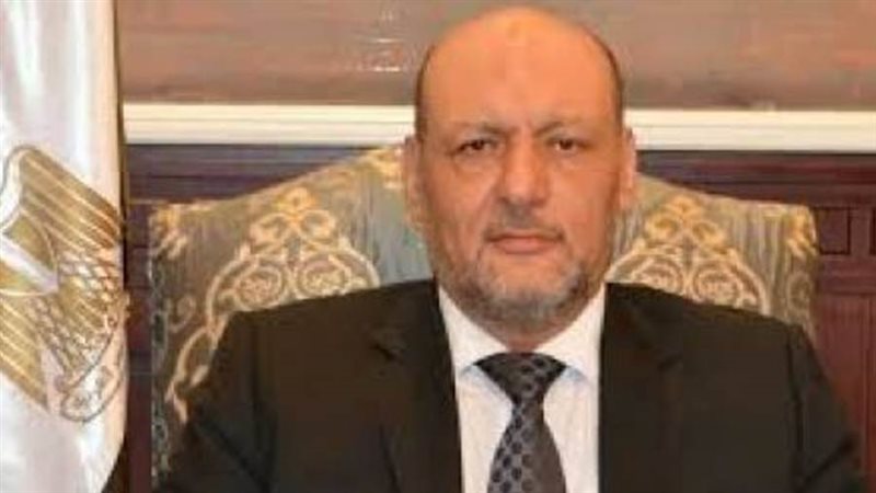 الدكتور حسين أبو