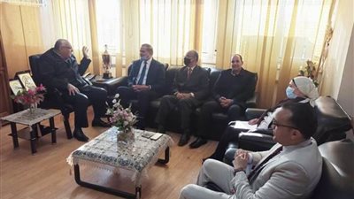 رئيس جامعة سوهاج في ضيافة الإذاعة المصرية