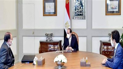 الرئيس السيسي يوجه بتطوير 1000 قرية على مستوى الجمهورية
