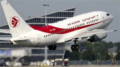 وزارة النقل الجزائرية تنفي منح حق استغلال خدمات النقل الجوي الداخلي لشركات أجنبية