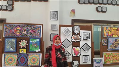 افتتاح المعرض الفني الأول لطلاب 