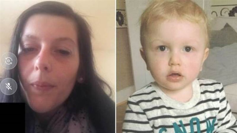 إيمانويل ووالدته