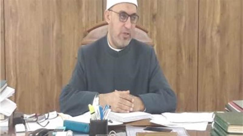 الدكتورنظير عياد