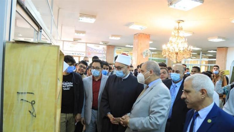 رئيس جامعة الأزهر