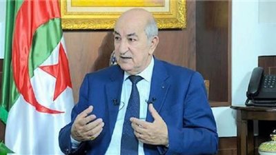 الرئيس الجزائري يوجه باختيار اللقاح المناسب ضد الكورونا وبدء التطعيم في يناير المقبل