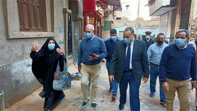 محافظ الشرقية يتفقد أعمال رصف وتطوير شوارع بلبيس
