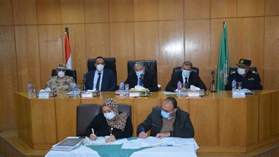 المنيا تستعد لاحتفالات أعياد الميلاد واختبارات نصف العام 