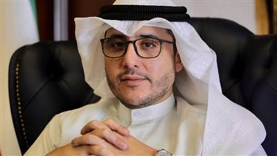 وزيرا الخارجية الكويتي والعماني يبحثان مستجدات الأوضاع الإقليمية والدولية 