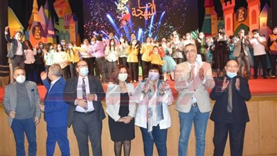 وزيرة الثقافة تشيد باحتفالية 