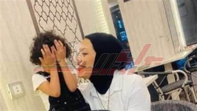 والد الطفلة ليلى عقب عملية زراعة الكبد: حالة ابنتي خطيرة..ادعوا لها