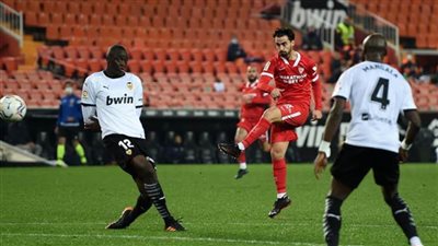 أشبيلية يفوز على فالنسيا بهدف نظيف بالليجا