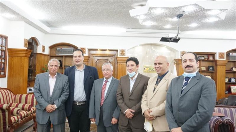 وفد نقابة الأطباء