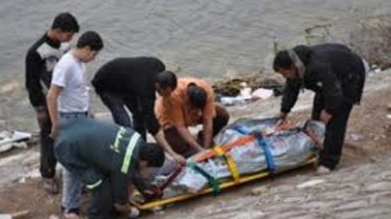 تنتشل جثث 3 عاملين