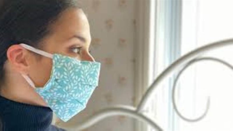 قناع من القماش