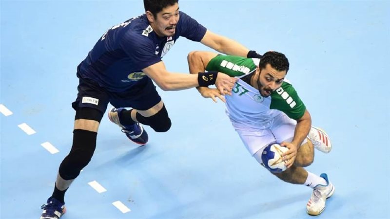 دفاع قوي من منتخب