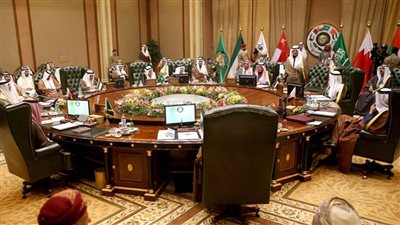 صحيفتان سعوديتان:استعداد الرياض لاستضافة قمة 