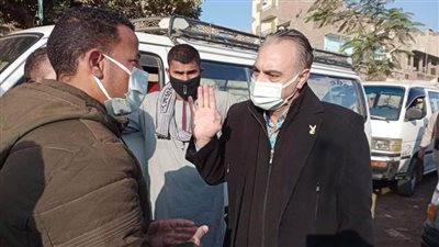 محافظ المنيا يوجه رؤساء المراكز بمتابعة تنفيذ المشروعات وتطبيق إجراءات كورونا