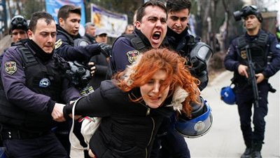 تقرير: نحو مليوني سجين يشتكون من المعاملة المهينة في تركيا 