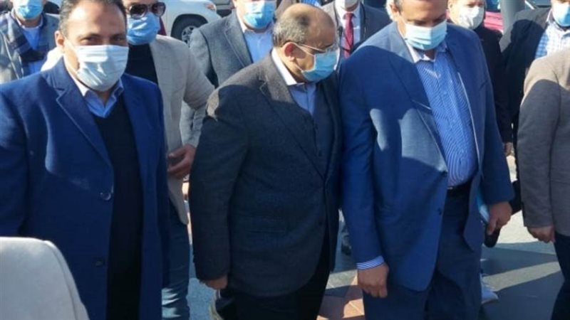 محافظ البحيرة يستقبل