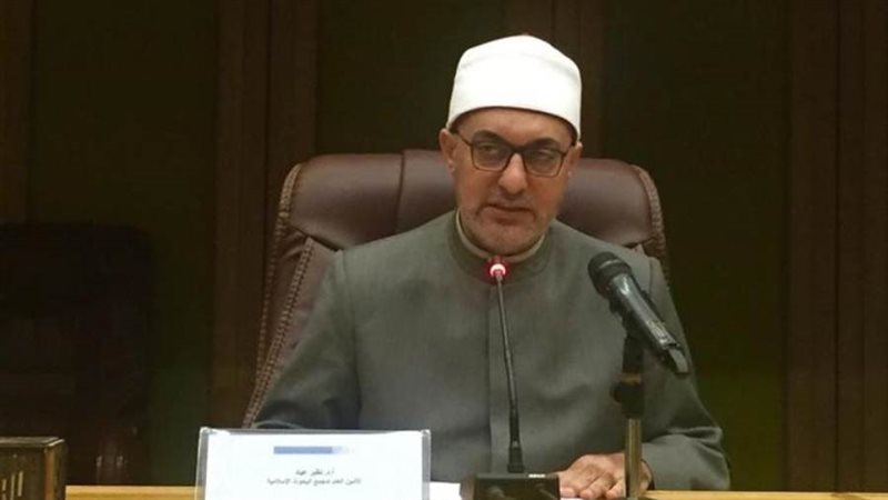 الدكتور نظير عياد