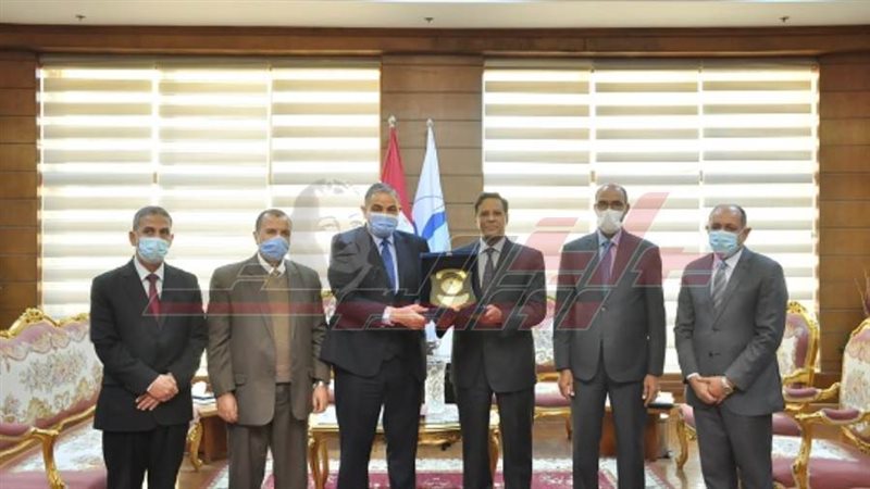 رئيس جامعة كفرالشيخ