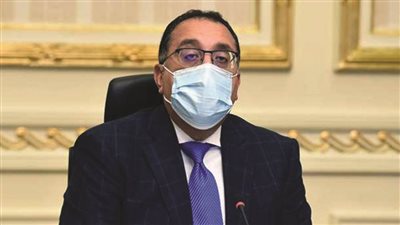 رئيس الوزراء يناقش مقترحات تحفيز تصدير السيارات المُصنعة محليا