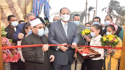 محافظ أسيوط يفتتح مسجدا 