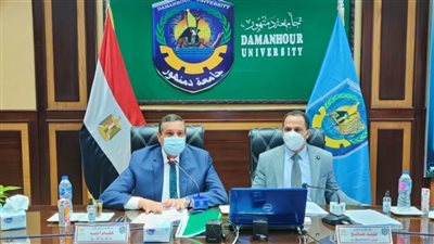 مجلس جامعة دمنهور يشدد على تطبيق الإجراءات الاحترازية بالكليات