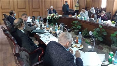 مجلس جامعة العريش: توفير جميع الإجراءات الاحترازية لامتحانات نصف العام  