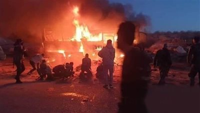 مصرع 25 مواطنا سوريا جراء هجوم إرهابي على حافلتهم في دير الزور