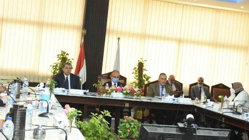 محافظ الشرقية ورئيس