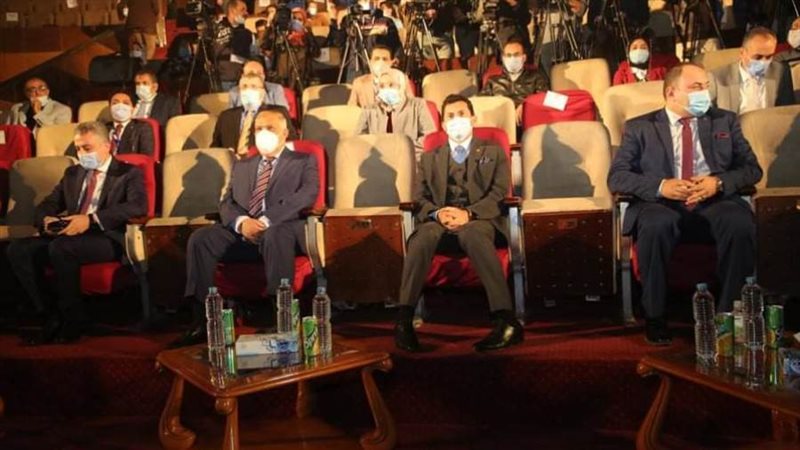 أشرف صبحي - وزير