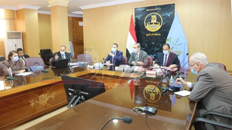 اجتماع المحافظ