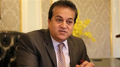 التعليم العالي: استكمال الدراسة عن بعد وتأجيل جميع الامتحانات الشفوية والعملية 